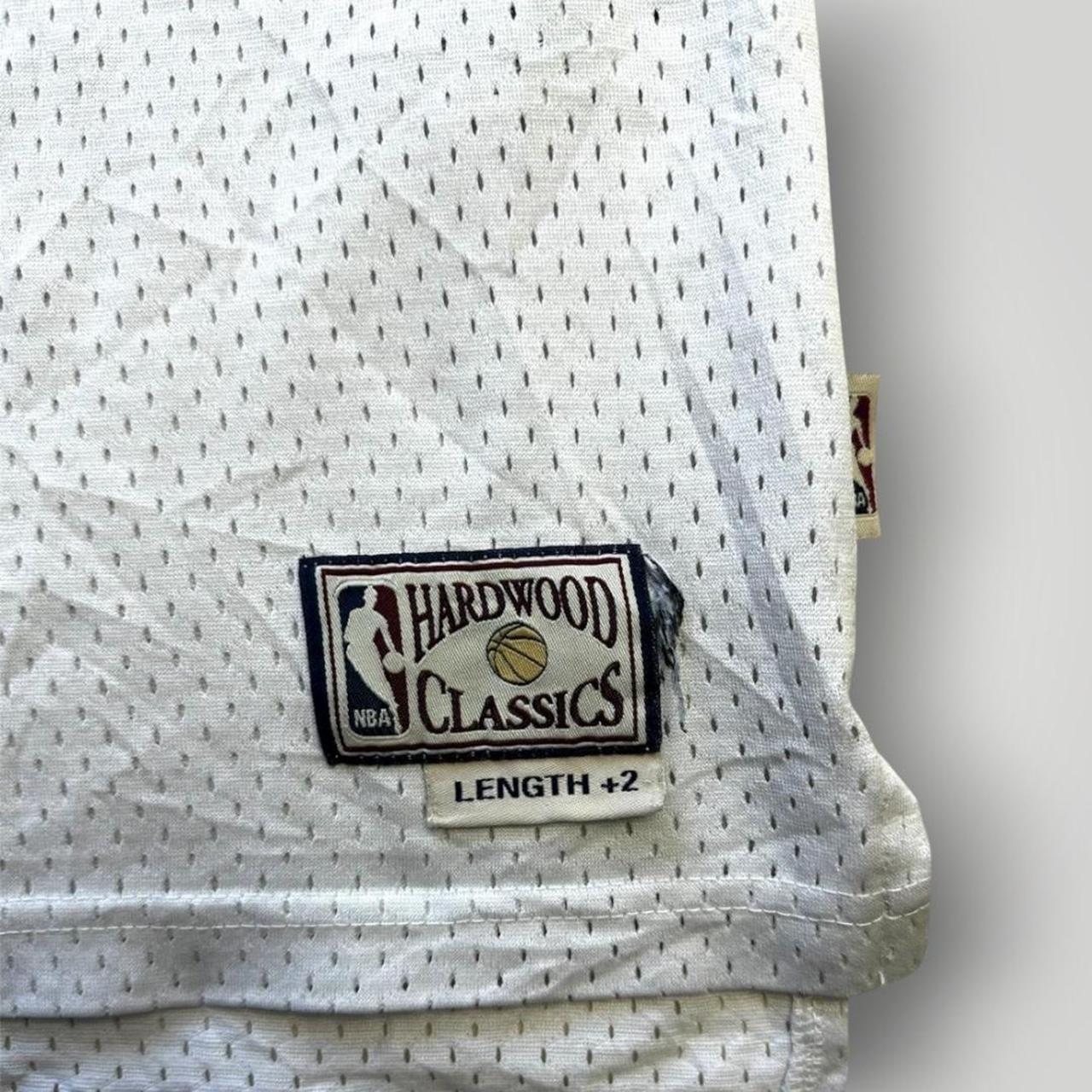 NBA Men's Blue and White T-shirt