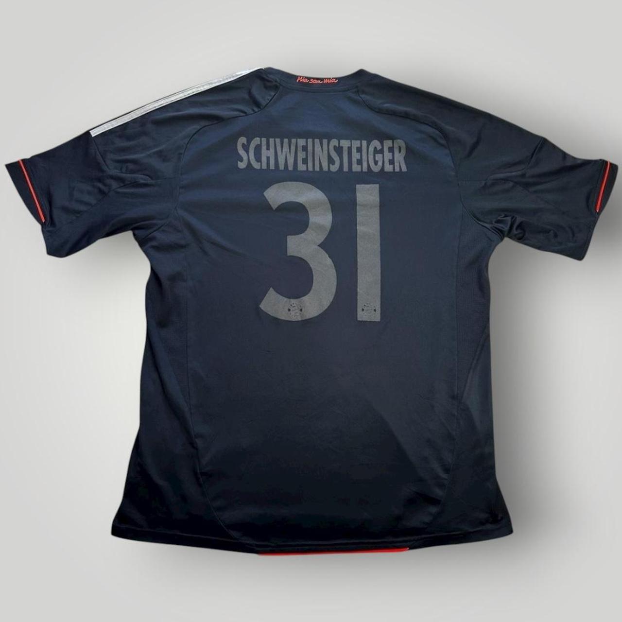 Adidas Bayern Munich 2012/13 third jersey