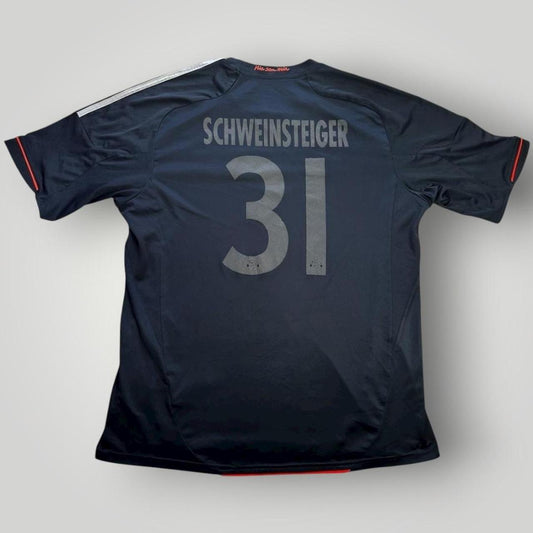 Adidas Bayern Munich 2012/13 third jersey