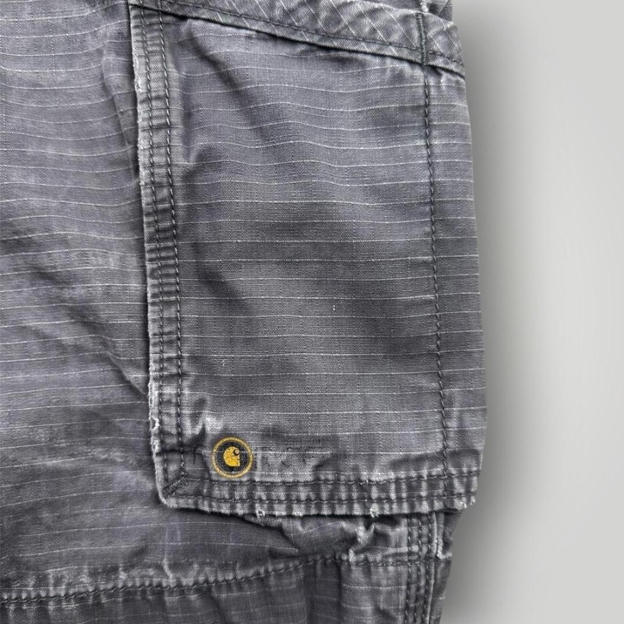 Carhartt Men's Grey and Black Shorts