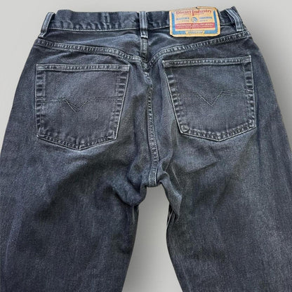 Diesel Industry Jeans Schwarz