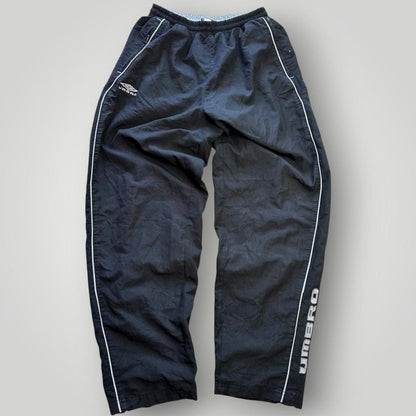 Umbro Men's Navy Trackpants