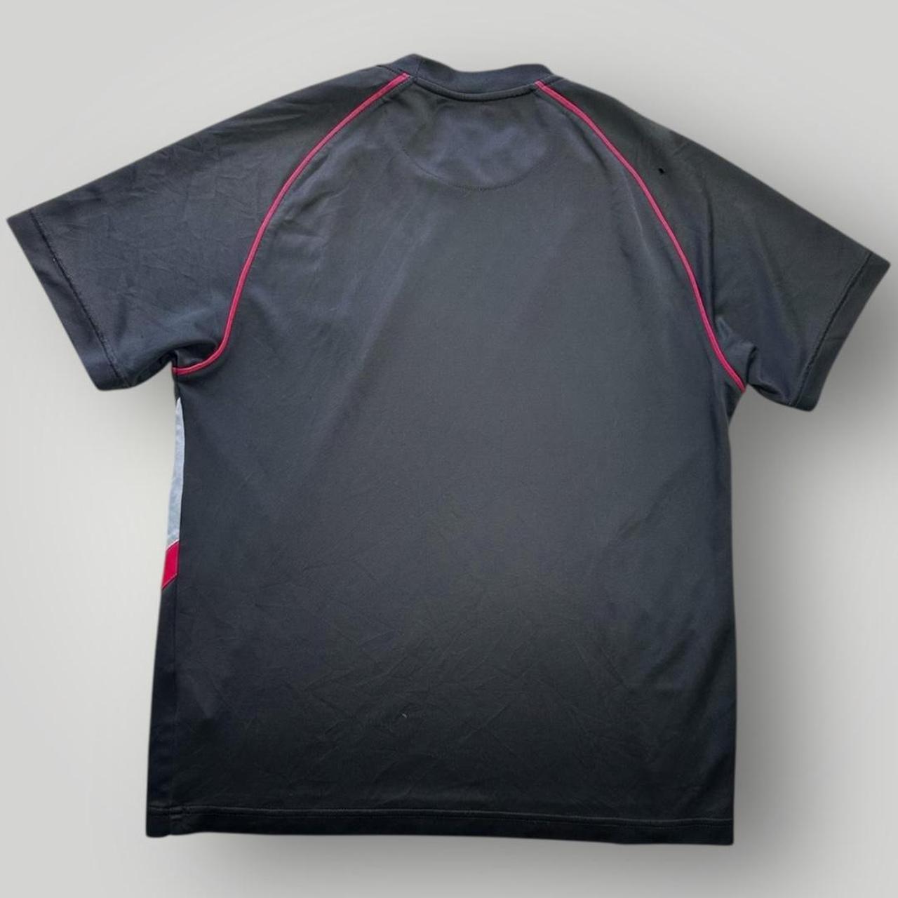 Nike Men's Black T-shirt