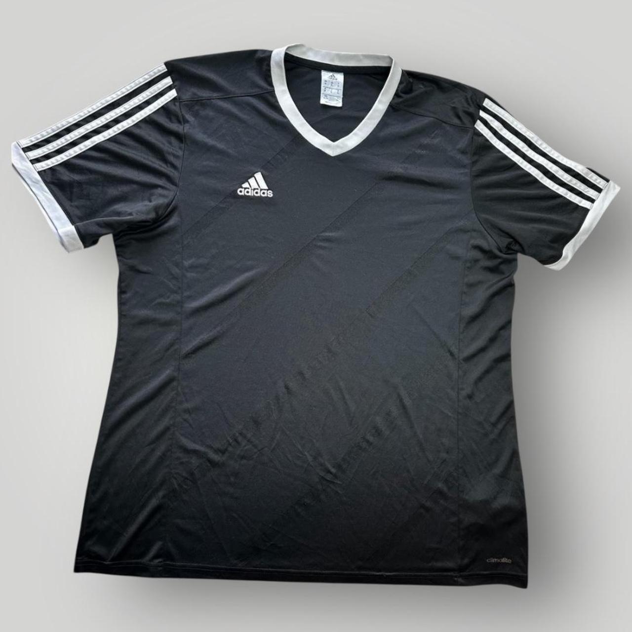Adidas Men's Black and Grey T-shirt